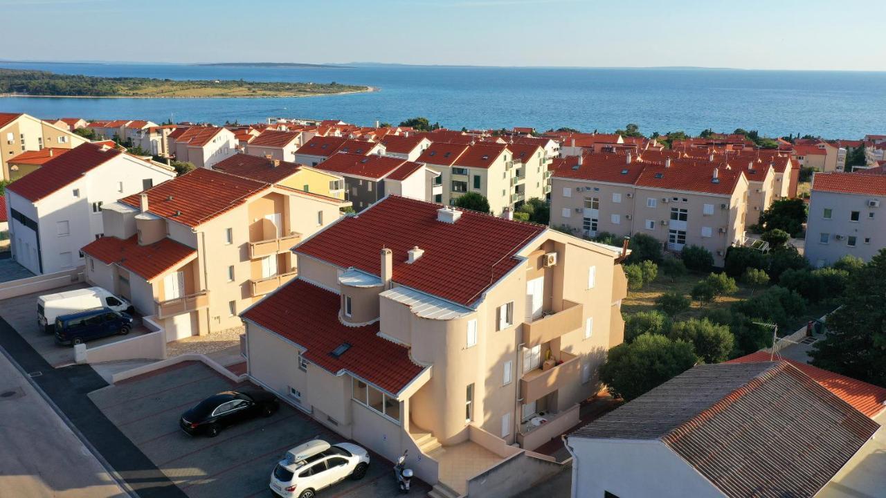 Apartments Tomy نوفاليا المظهر الخارجي الصورة