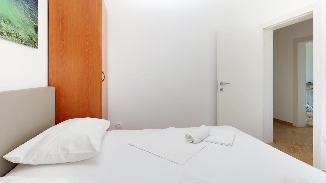 Apartments Tomy نوفاليا المظهر الخارجي الصورة