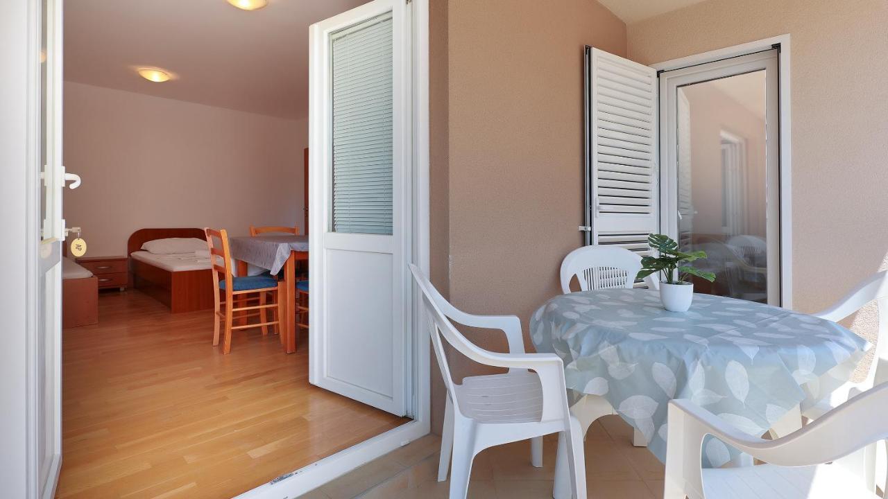 Apartments Tomy نوفاليا المظهر الخارجي الصورة