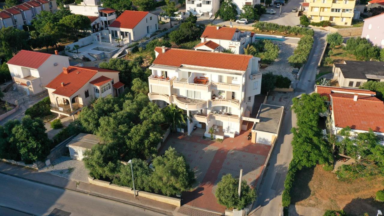 Apartments Tomy نوفاليا المظهر الخارجي الصورة