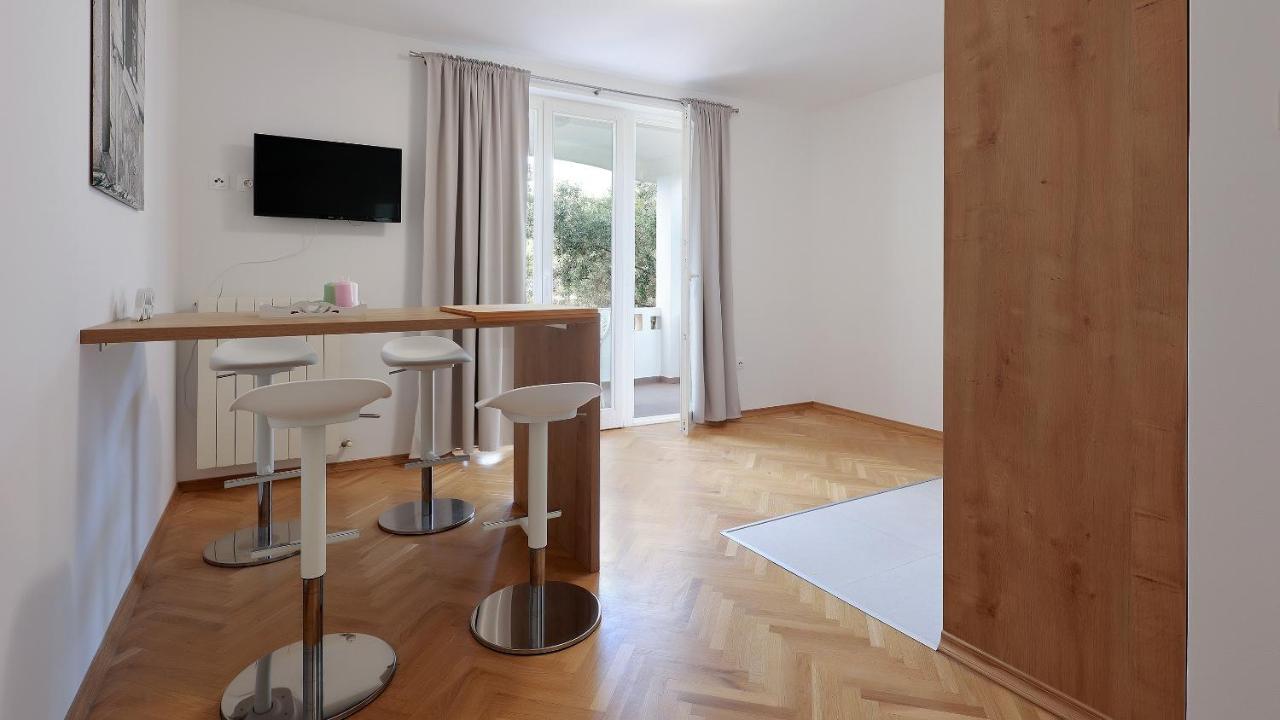 Apartments Tomy نوفاليا المظهر الخارجي الصورة