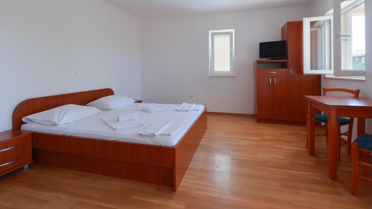 Apartments Tomy نوفاليا المظهر الخارجي الصورة