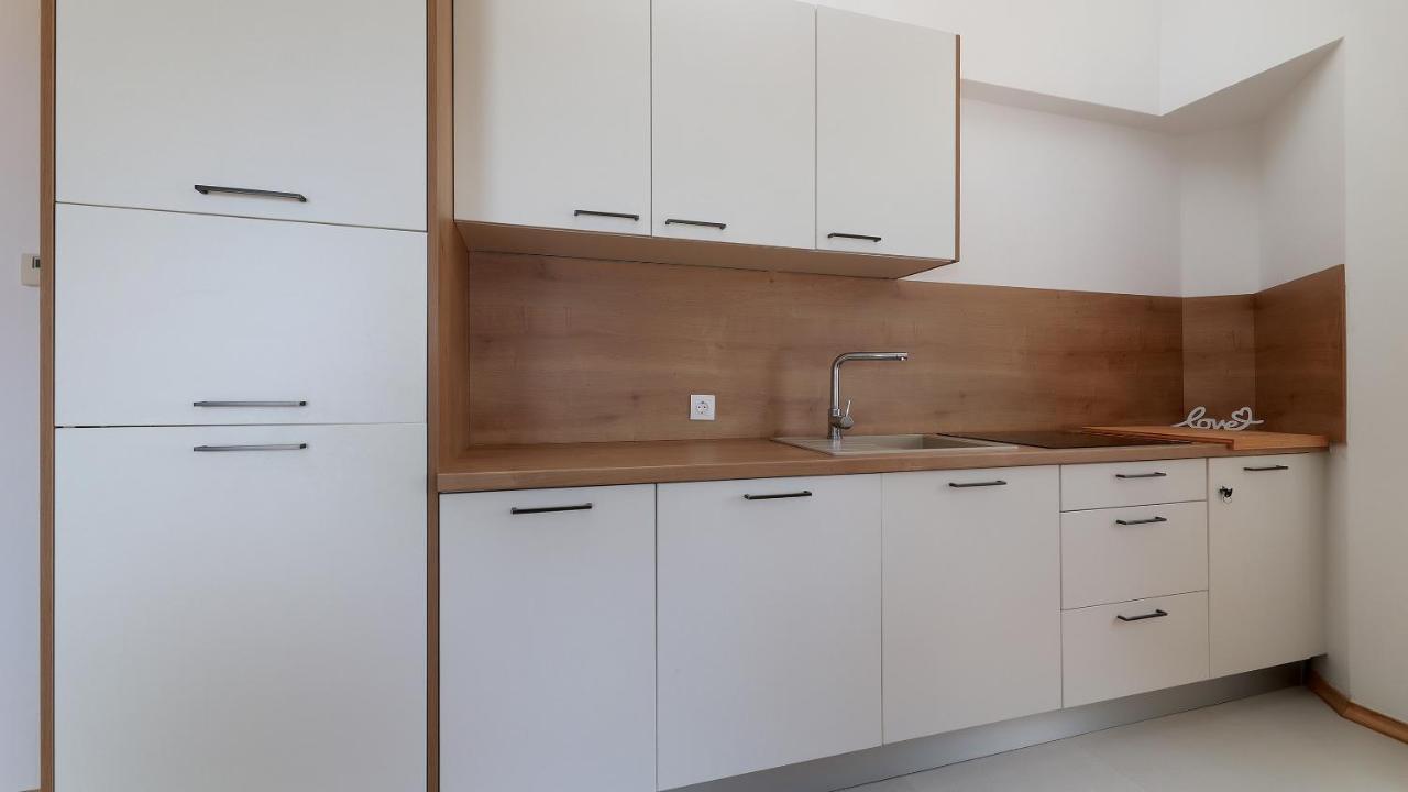 Apartments Tomy نوفاليا المظهر الخارجي الصورة