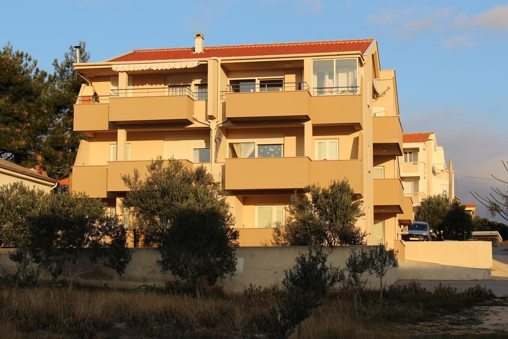 Apartments Tomy نوفاليا المظهر الخارجي الصورة